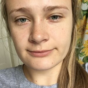 Meet your Posher, Catherine